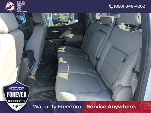 Used 2019 GMC Sierra 1500 SLT w/ SLT Premium Plus Package RWD image 28