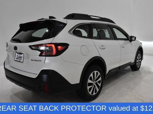 Used 2021 Subaru Outback AWD/4WD image 4