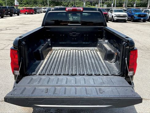Used 2024 Chevrolet Colorado Trail Boss w/ Safety Package AWD/4WD image 23