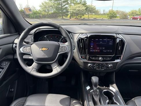 Used 2023 Chevrolet Traverse LT w/ LPO, Floor Liner Package image 27
