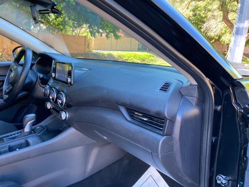 Used 2025 Nissan Sentra S FWD image 49