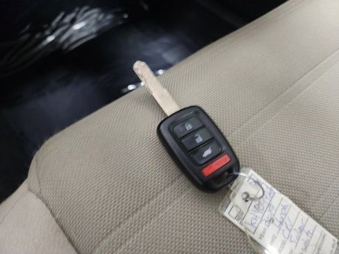 Certified 2019 Honda CR-V LX image 31