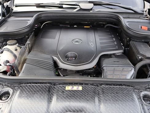 Certified 2024 Mercedes-Benz GLS 450 4MATIC image 48