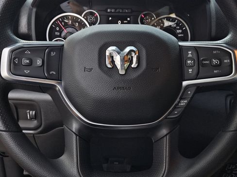 New 2026 RAM 2500 Tradesman AWD/4WD image 21