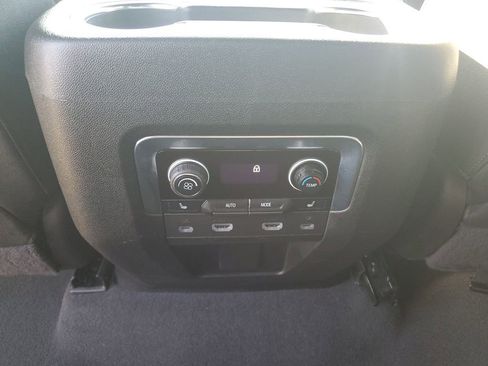 Used 2022 Chevrolet Tahoe RST w/ Sport Performance Package image 12