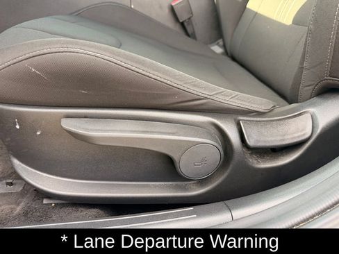 Certified 2024 Hyundai Elantra SEL FWD image 18