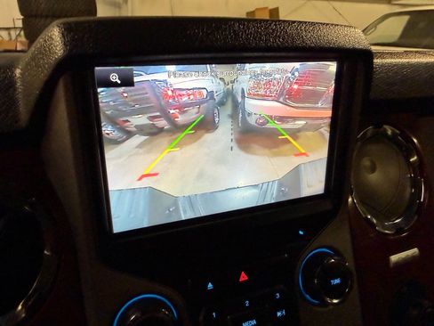 Used 2015 Ford F350 King Ranch w/ King Ranch w/Chrome Package image 9