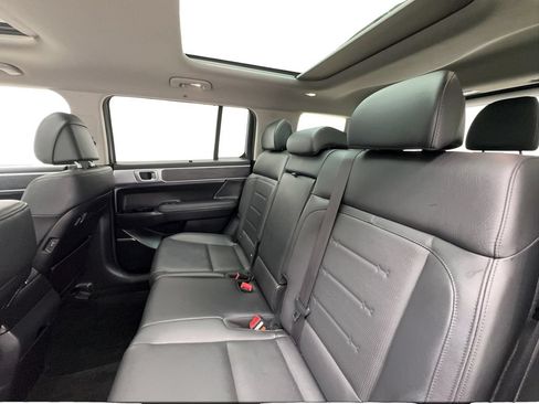 Used 2025 Hyundai Santa Fe Limited FWD image 26