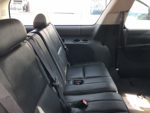 Used 2012 GMC Yukon XL Denali image 9