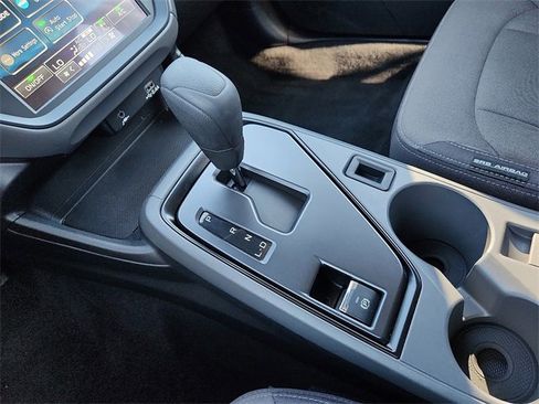 Certified 2025 Subaru Crosstrek 2.0i image 25