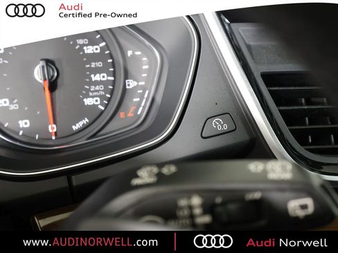 Certified 2023 Audi Q5 2.0T Premium w/ Convenience Package image 31