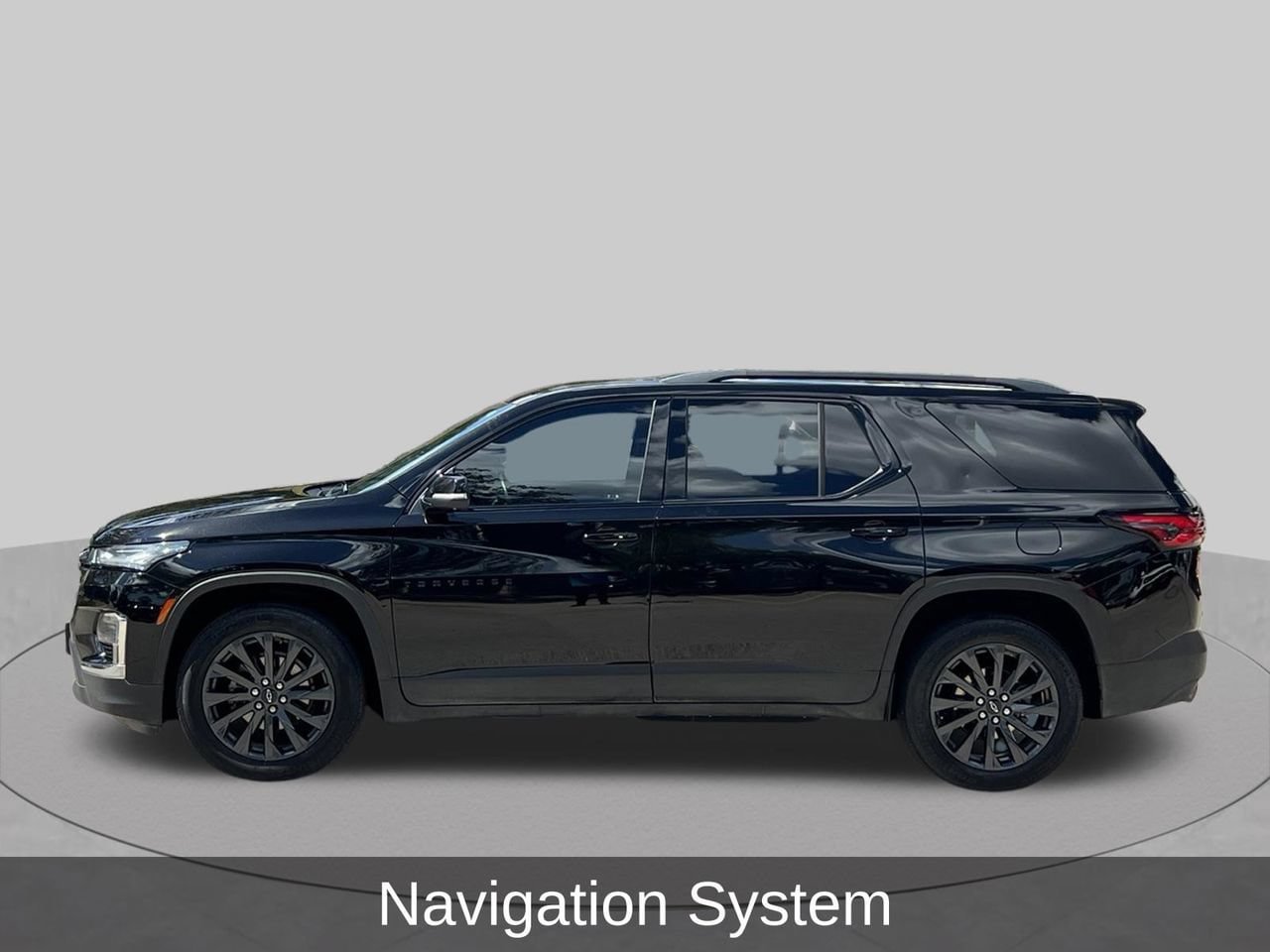 Certified 2023 Chevrolet Traverse RS FWD image 2