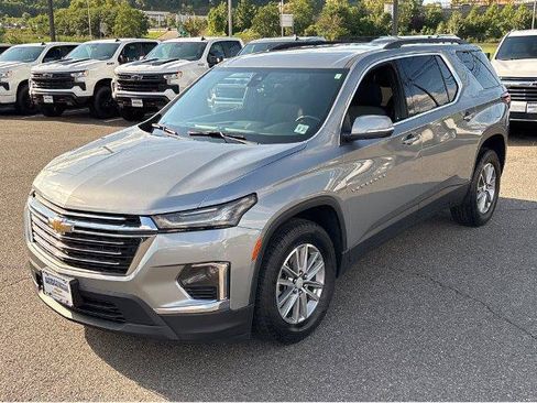 Used 2023 Chevrolet Traverse LT w/ LPO, Floor Liner Package AWD/4WD image 26