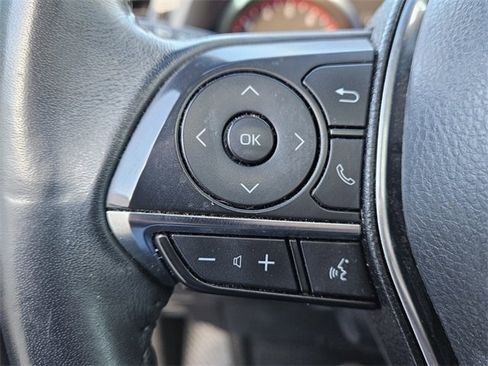 Used 2020 Toyota Camry XSE image 26