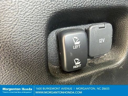 Used 2024 Ford Edge SEL AWD/4WD image 31