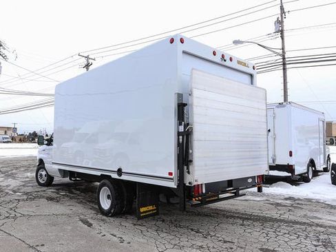 New 2026 Ford E-450 and Econoline 450 Super Duty w/ Power Equipment Group image 8