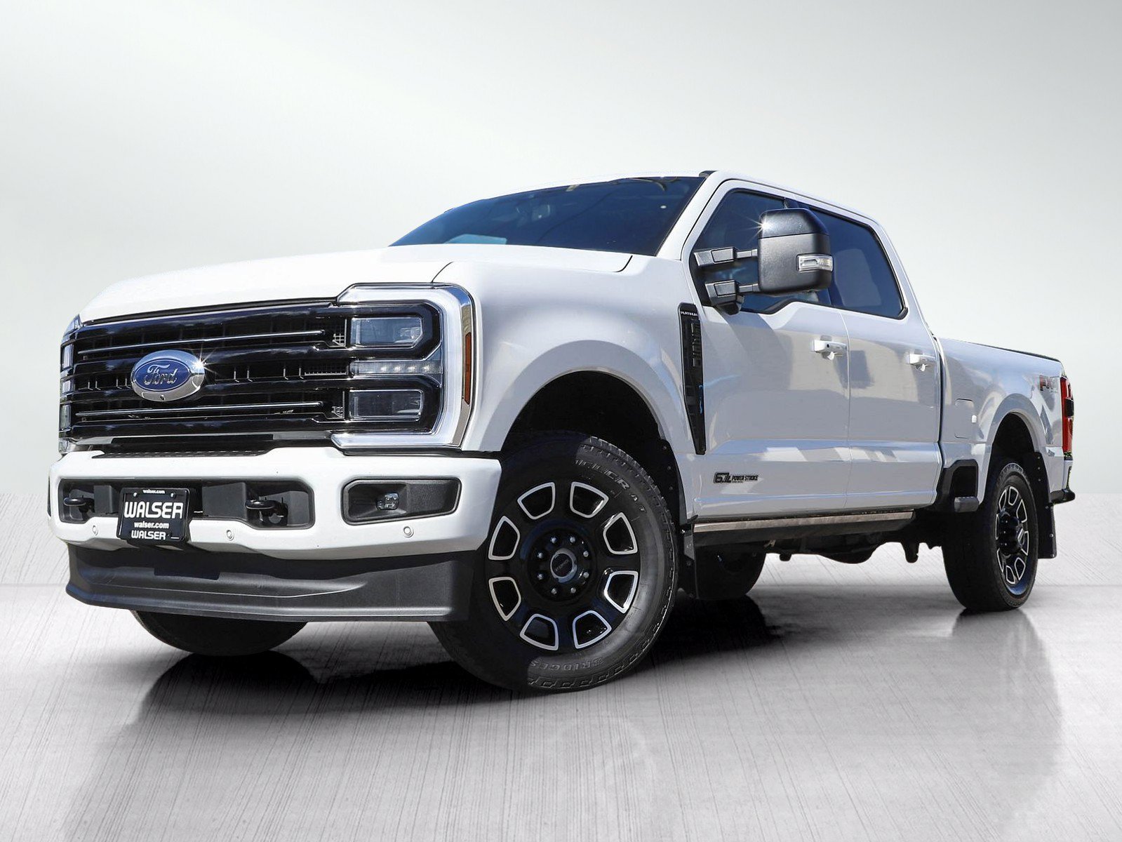 Used 2025 Ford F350 Platinum AWD/4WD image 1