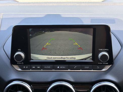 Used 2025 Nissan Sentra S FWD image 5