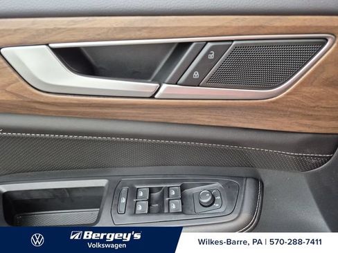 Certified 2026 Volkswagen Atlas SE AWD/4WD image 15
