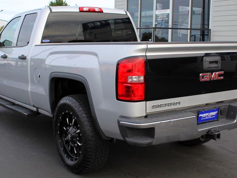 Used 2016 GMC Sierra 1500 SLE image 4