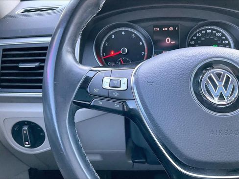 Used 2019 Volkswagen Atlas SE image 23