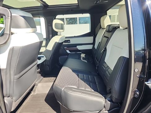 Used 2022 Toyota Tundra Capstone AWD/4WD image 33