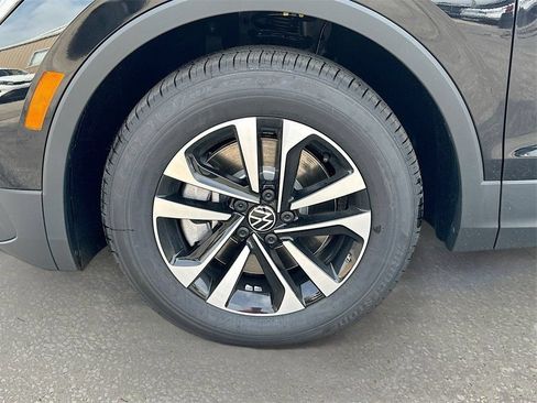 Used 2024 Volkswagen Tiguan S FWD image 34