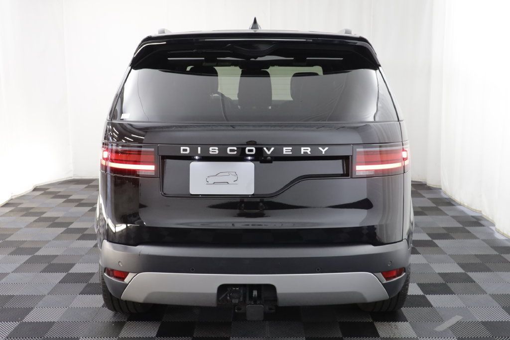 Certified 2026 Land Rover Discovery S AWD/4WD image 18