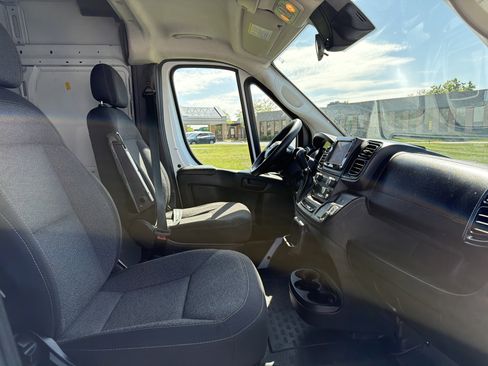 Used 2023 RAM ProMaster 2500 FWD image 22