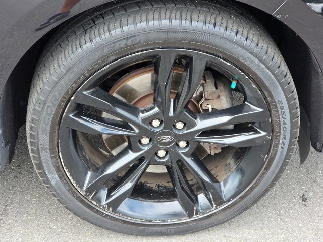 Used 2020 Ford Edge ST w/ Equipment Group 401A AWD/4WD image 9