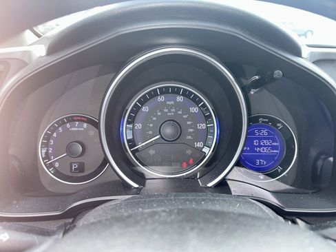 Used 2016 Honda Fit EX image 9