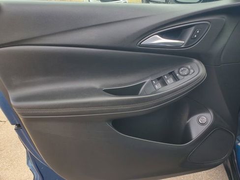 Used 2020 Buick Encore GX Select image 7