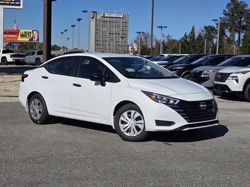 New 2025 Nissan Versa S w/ Trunk Package image 2