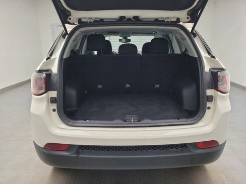 Used 2018 Jeep Compass Sport AWD/4WD image 29