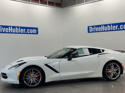 Used 2019 Chevrolet Corvette Stingray Coupe RWD image 7