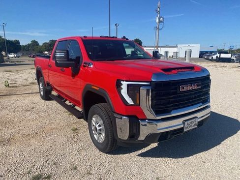 New 2025 GMC Sierra 2500 Pro image 8