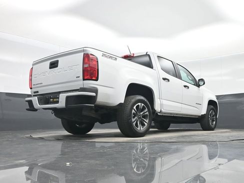 Used 2021 Chevrolet Colorado Z71 AWD/4WD image 30
