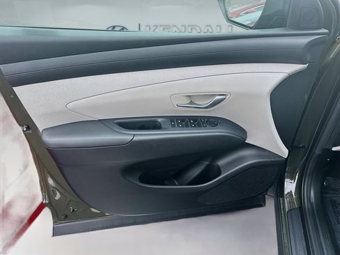 Used 2025 Hyundai Tucson SEL FWD image 19