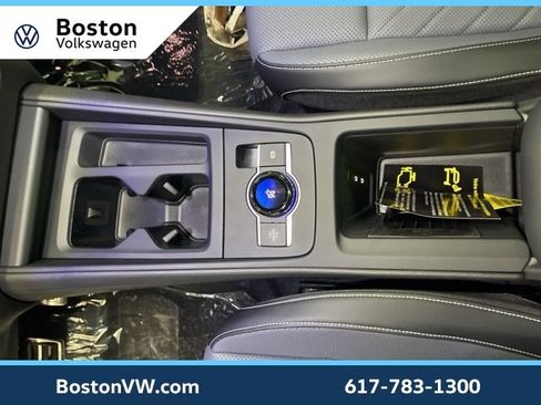 New 2025 Volkswagen Tiguan SE R-Line image 22