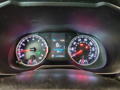 Used 2020 Toyota RAV4 LE w/ Carpet Mat Package FWD image 20