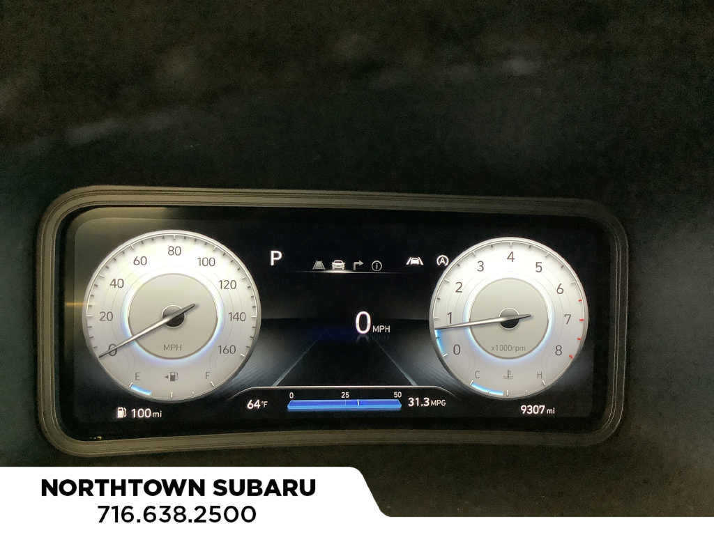 Used 2023 Hyundai Kona Limited AWD/4WD image 21