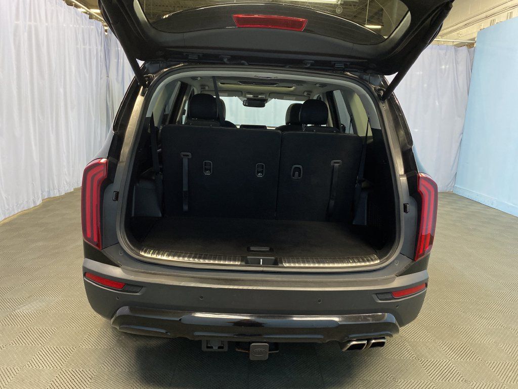 Used 2022 Kia Telluride SX w/ Nightfall Edition Package AWD/4WD image 31