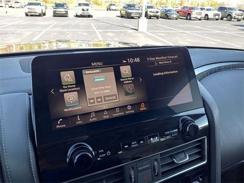 Used 2024 Nissan Armada Platinum image 21