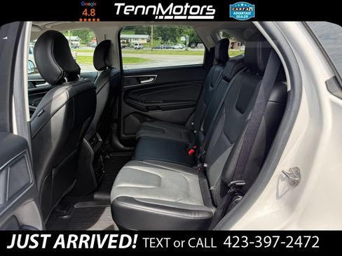 Used 2019 Ford Edge Titanium w/ Equipment Group 301A AWD/4WD image 12
