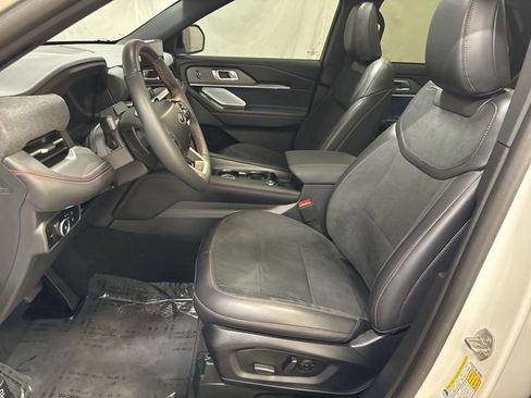 Used 2025 Ford Explorer ST w/ Sun And Sound Package AWD/4WD image 10
