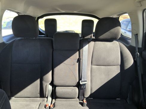 Used 2014 Nissan Pathfinder SV image 12