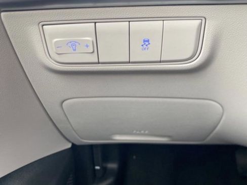 New 2026 Hyundai Tucson SE image 11