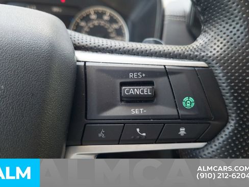 Used 2024 Mitsubishi Outlander SE FWD image 27