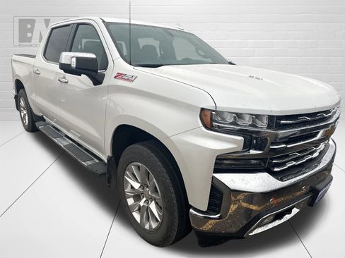 Used 2021 Chevrolet Silverado 1500 LTZ w/ Z71 Off-Road Package image 3