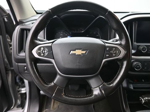 Used 2017 Chevrolet Colorado LT w/ LT Convenience Package image 7